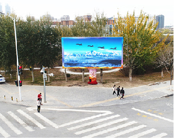 西华户外大屏广告投放要点。